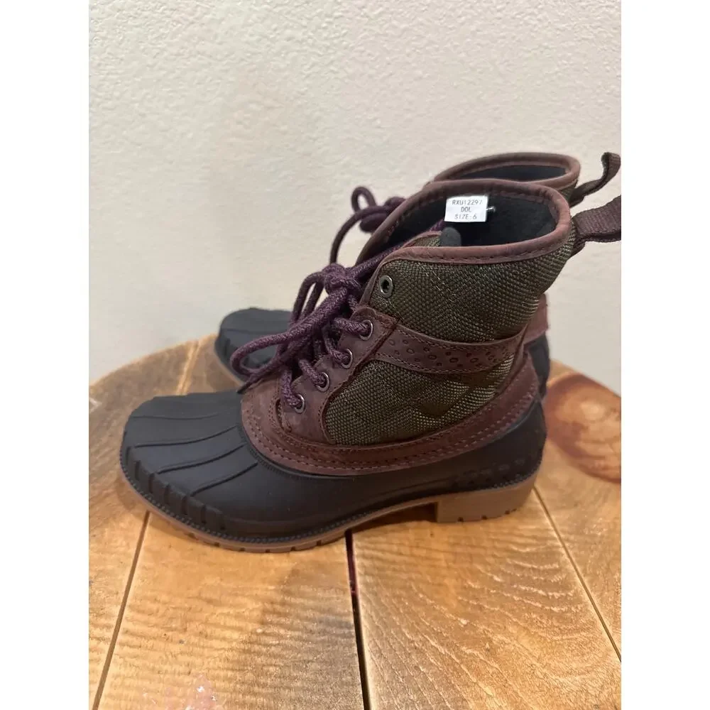 Womens Kamik  Sienna Mid Series size 6 new winter boots